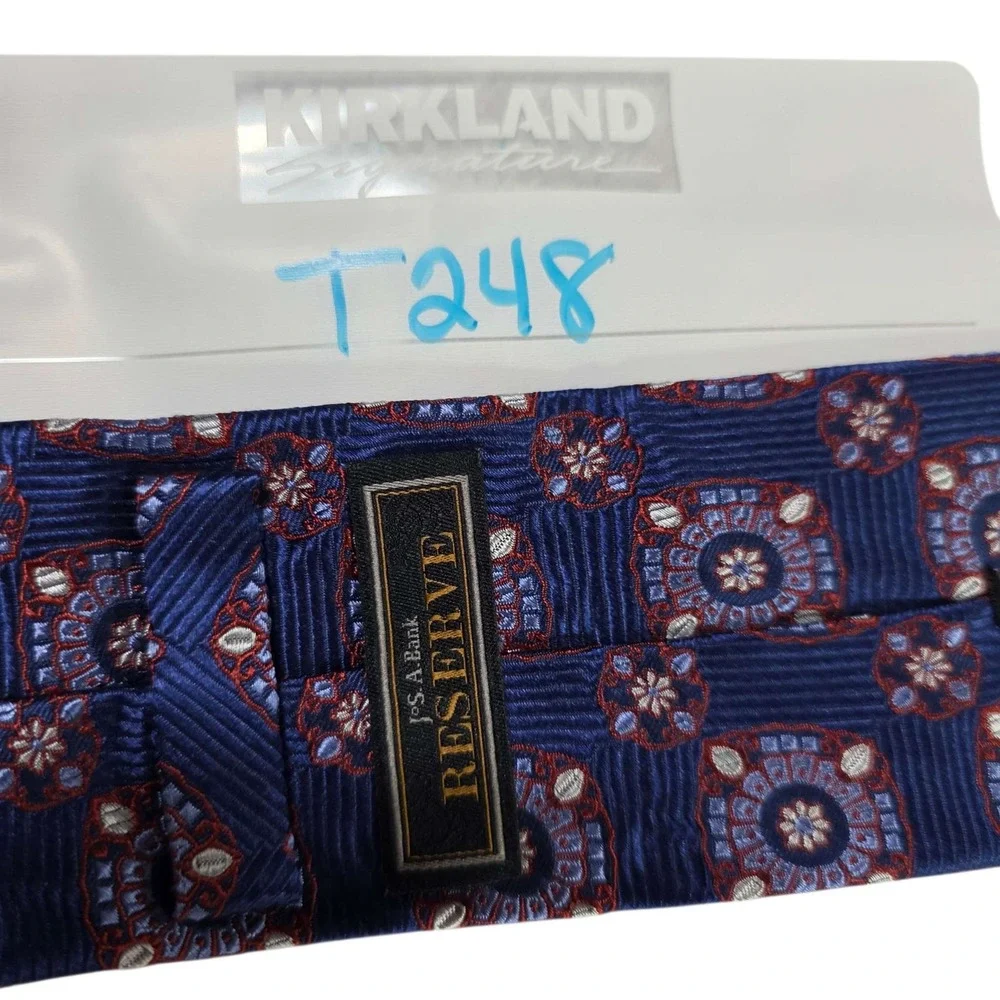JOS. A. BANK RESERVE Men's Necktie Blue‎ Floral Silk 58 Inch Length Luxury